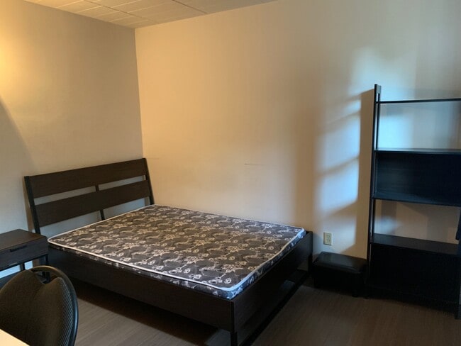 Photo - 3044 Sandwich St. Unit 201