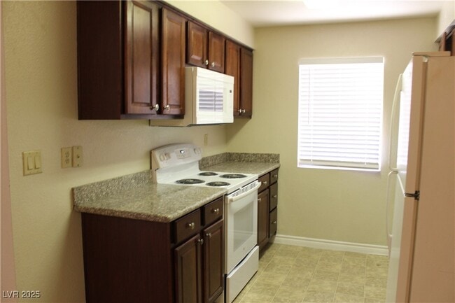 Photo - 4310 Sandy River Dr Unit 58