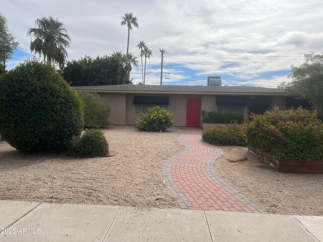 Building Photo - 3333 E Medlock Dr Rental