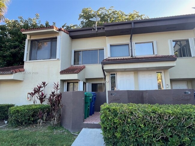 Building Photo - 9795 SW 138th Ave Unit GA2L
