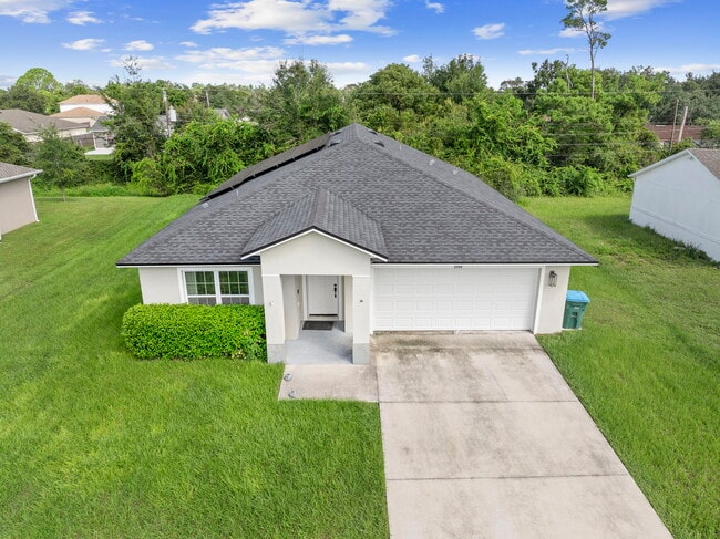 Photo - 2940 Beal St