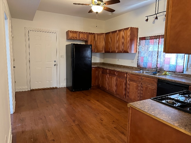 Photo - 1650 N Keeler Ave Unidad 1650-2