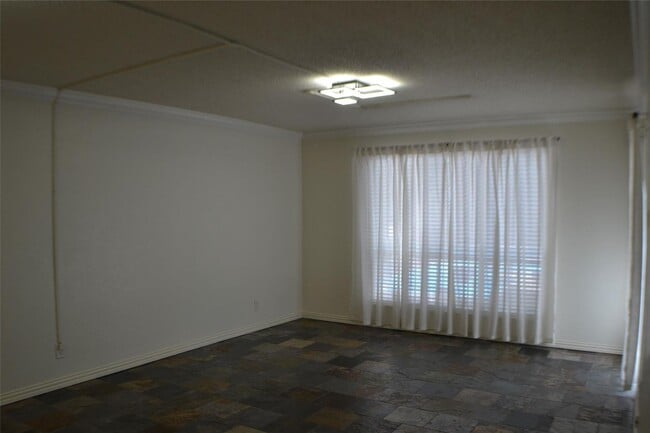 Photo - Condo Near Love Field Airport