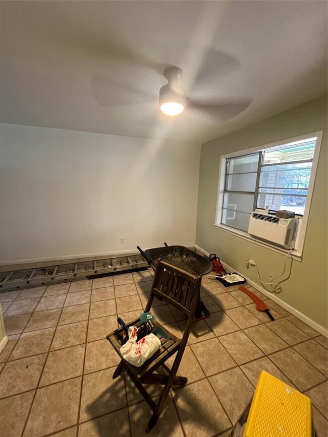 Photo - 1607 Lightsey Rd