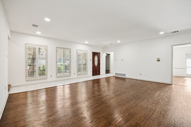 Photo - 2200 Shadow Creek Ct