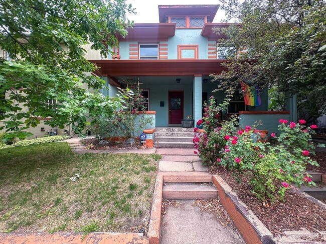 Building Photo - A home where old-world charm meets modern sophistication!