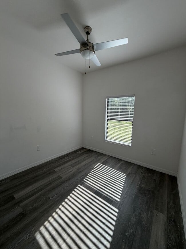 Photo - 1095 Highlands Rd