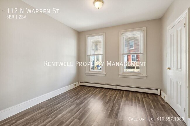 Photo - 112 N Warren St