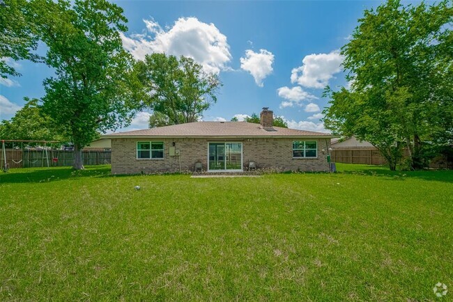 Building Photo - 14330 Templar Ln Rental