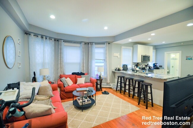 Photo - 62 Mapleton St Unidad 2