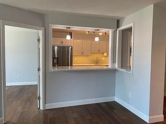 Photo - 20 Hammond Pond Pkwy Unit 206