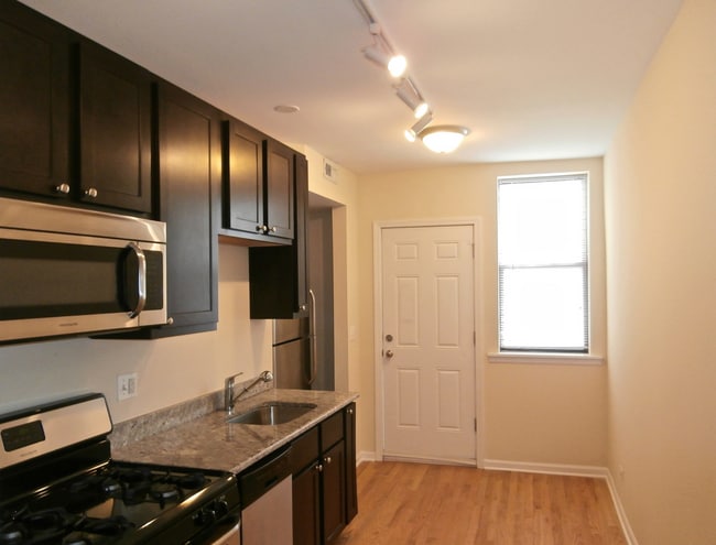 Photo - 2807 W Lawrence Ave Unit D1N
