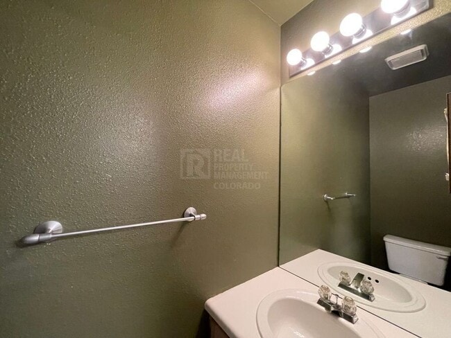 Photo - 8262 S Fillmore Way