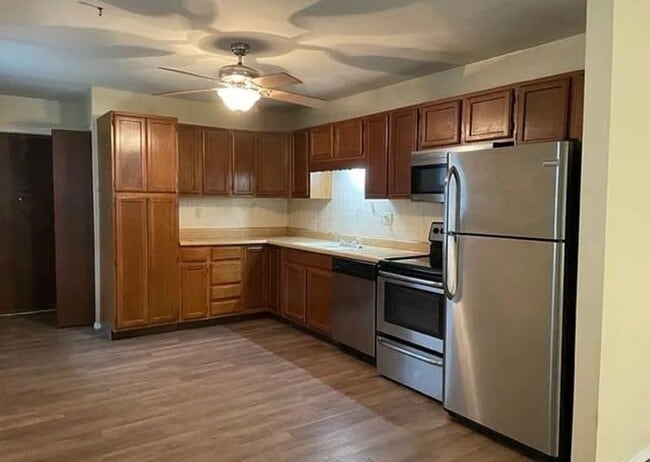 Photo - 209 Avalon Ln