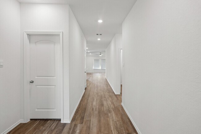 Photo - 3004 Emerald Ocean Dr