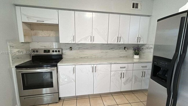 Photo - 9463 SW 174th St