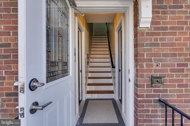 Photo - 1703 West Virginia Ave NE Unit 2