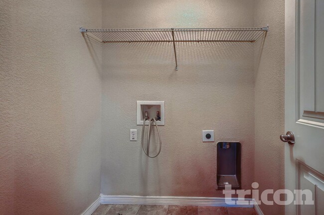 Photo - 1805 Timber Rdg Pkwy