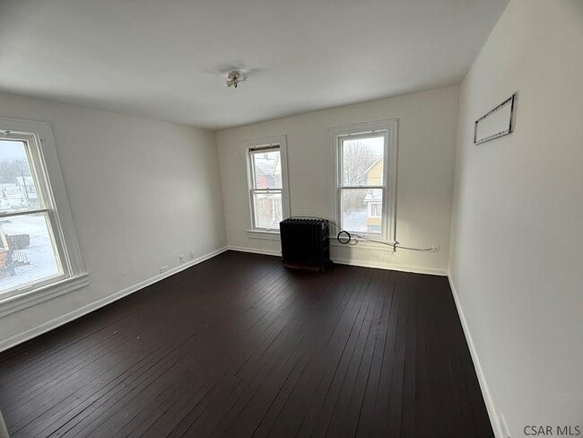 Photo - 85-87 Grass Ave