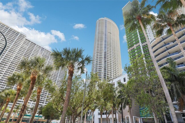Photo - 1750 N Bayshore Dr Unit 2805