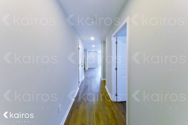 Photo - 13 Burnt Oak Cir