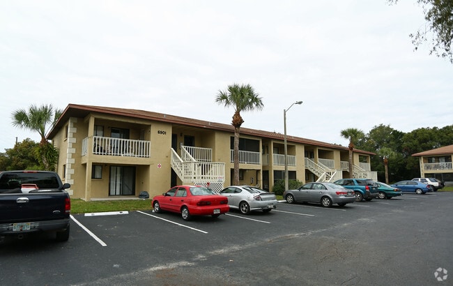 Oakmont Apartments - Oakmont Apartments