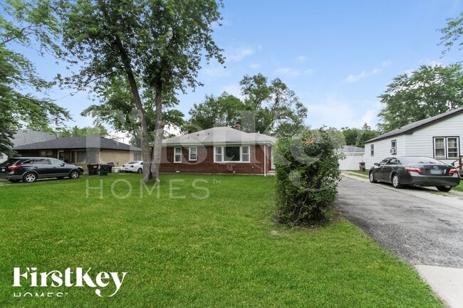 Photo - 21939 Millard Ave