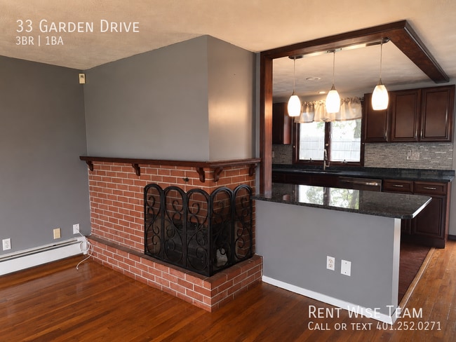 Photo - 33 Garden Dr