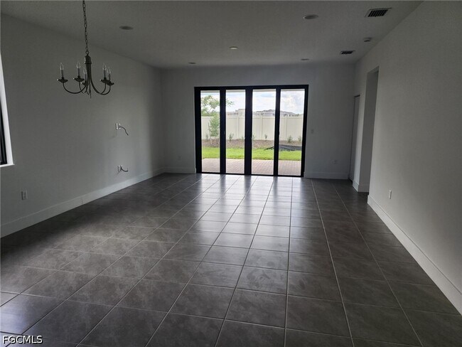 Photo - 5124 Nevola Ave