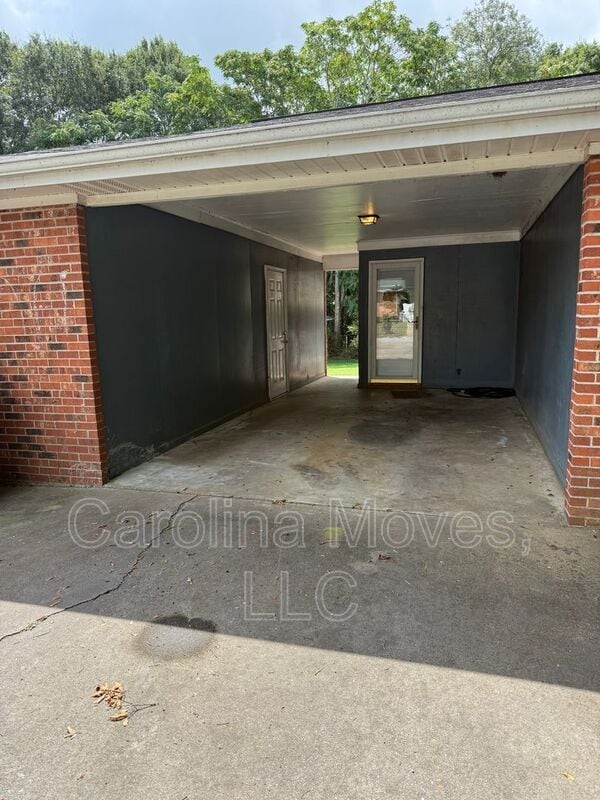 Photo - 107 Bismark Dr
