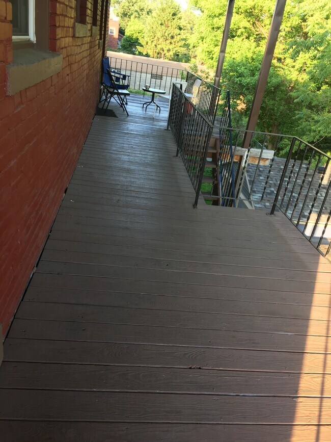 Balcony - 3824 Liberty Ave Unit #1