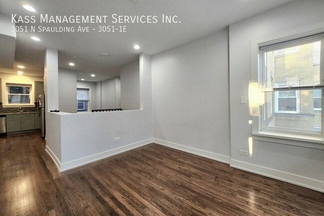 Photo - 3051 N Spaulding Ave Unit 3051-1E