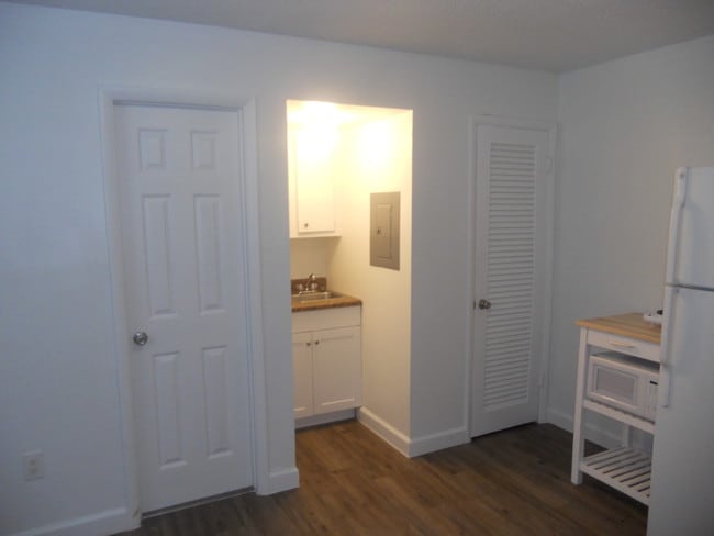 Photo - Magnolia Apartments