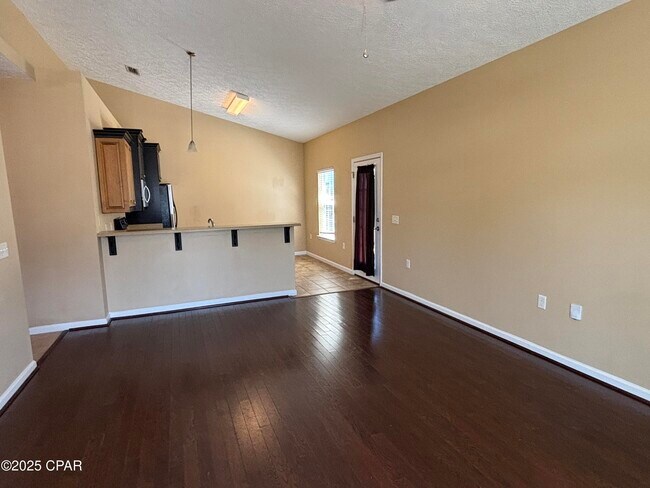 Photo - 2611 Avondale Ct