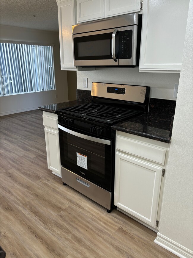 RANGE - The Newporter Apartments