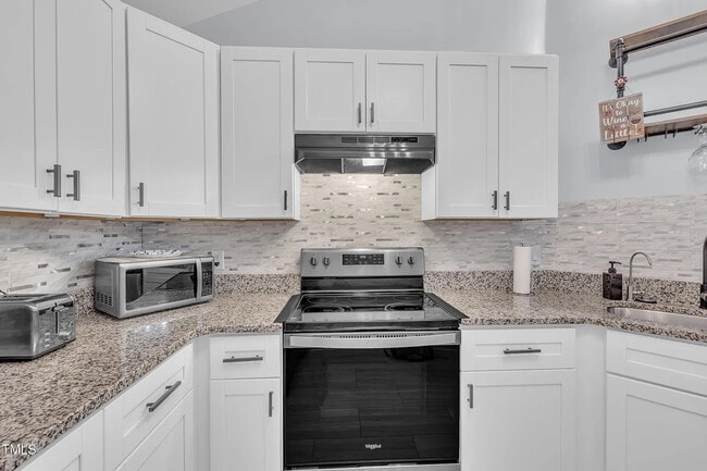 Photo - Room in House on Tall Rock Ct