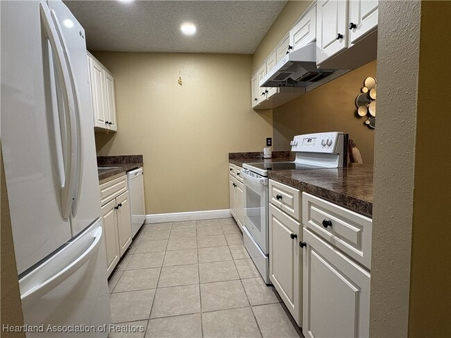 Photo - 4918 Granada Blvd