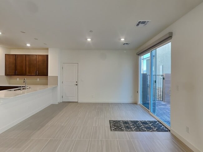 Photo - 2770 Alfena Pl