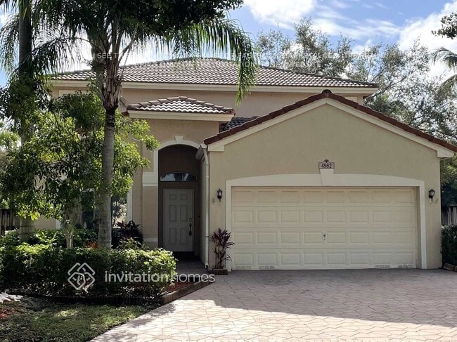 Building Photo - 4982 Pebblebrook Ter