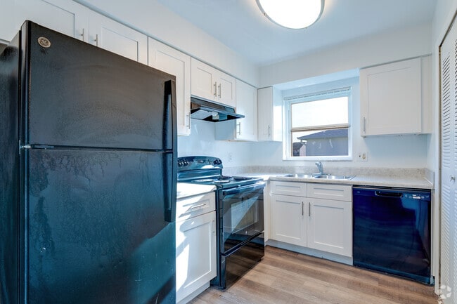 2 habitaciones, 2 baños, 964 pies cuadrados, cocina