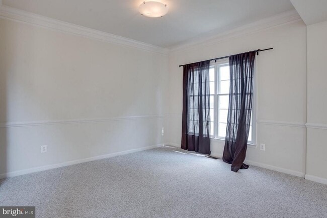 Photo - 43910 Camellia St