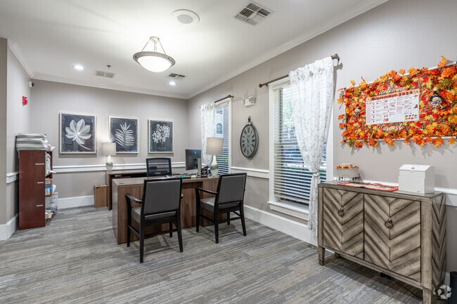 Leasing Office