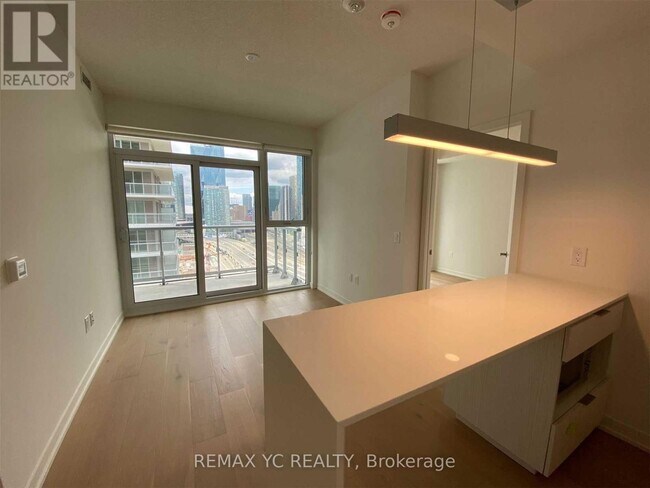 Photo - 20 Richardson St Unit 1807