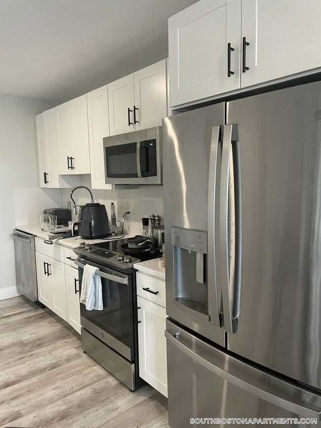 Photo - 200 Old Colony Ave Apartment Unit 609