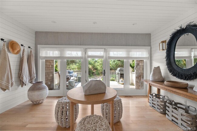 Photo - 1005 Surf View Walk