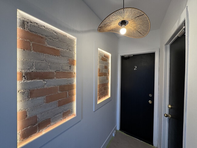 Photo - 25 Firstbrooke Rd Unit 2