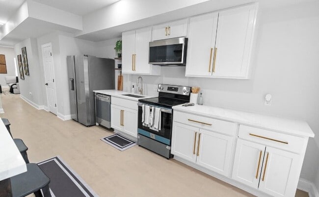 Photo - 1618 E Chase St