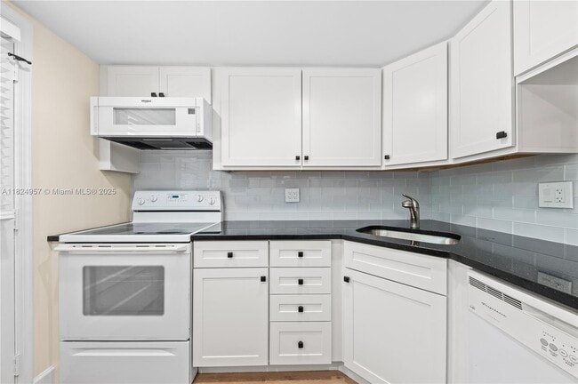 Photo - 2871 N Ocean Blvd Unit V143