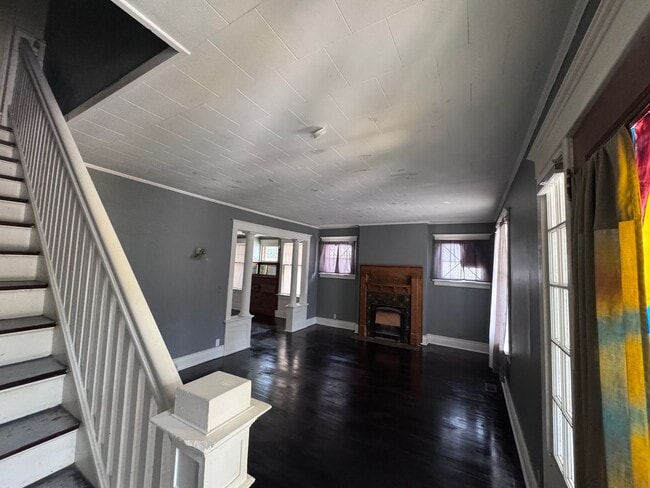 Photo - 422 S 1st St Apartment Unit 1