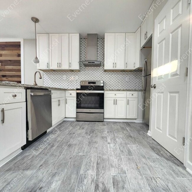 Photo - 1000 Hill St SE Unidad D